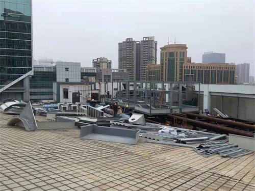 冷却塔降温效果取决于散热片、风机风量(冷却塔冬天蒸发量)