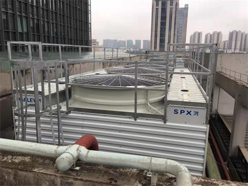 横流封闭式冷却塔漏水该如何处理